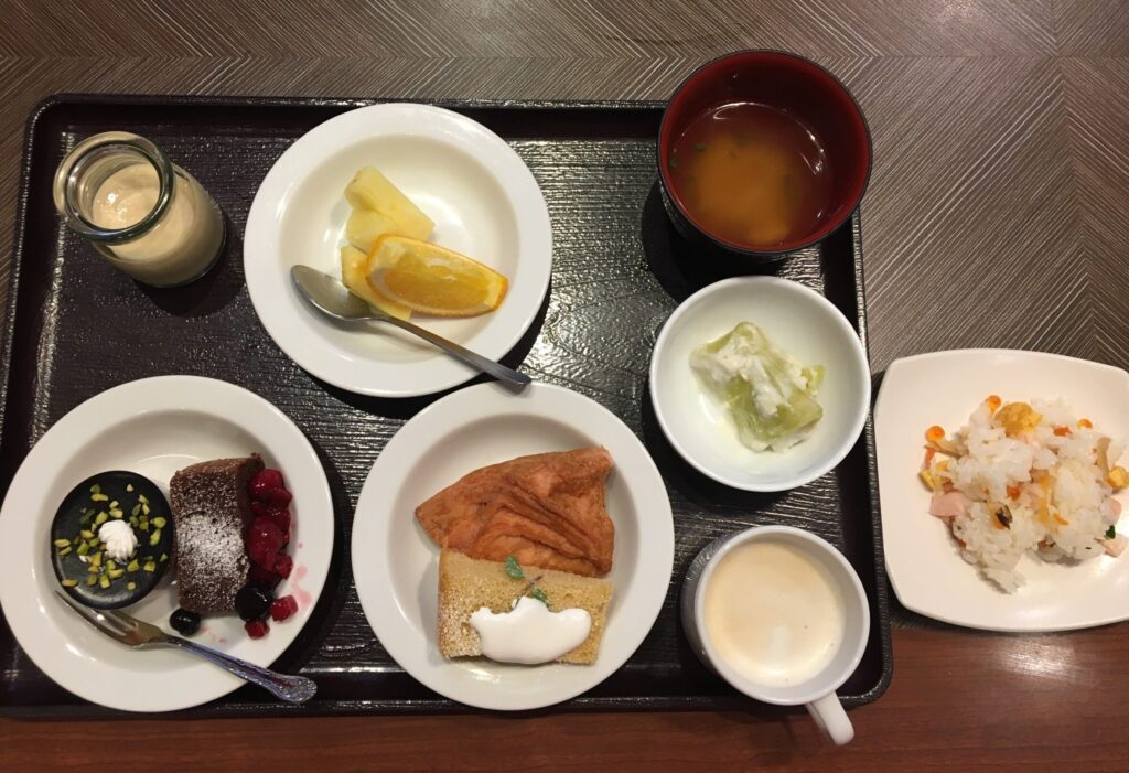 お勧め 日帰り温泉とランチビュッフェで大満足 飯坂温泉 花ももの湯 さん